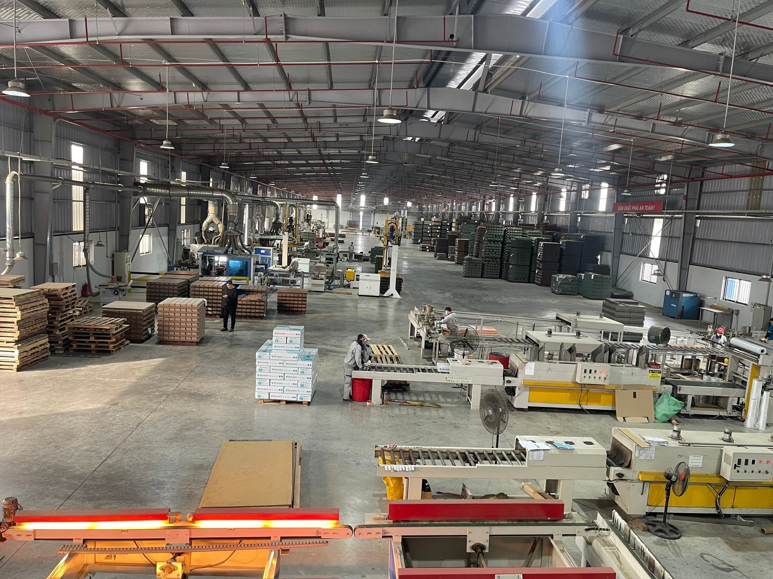 CÔNG TY CP CHẾ BIẾN GỖ HỢP THỊNH HÒA BÌNH